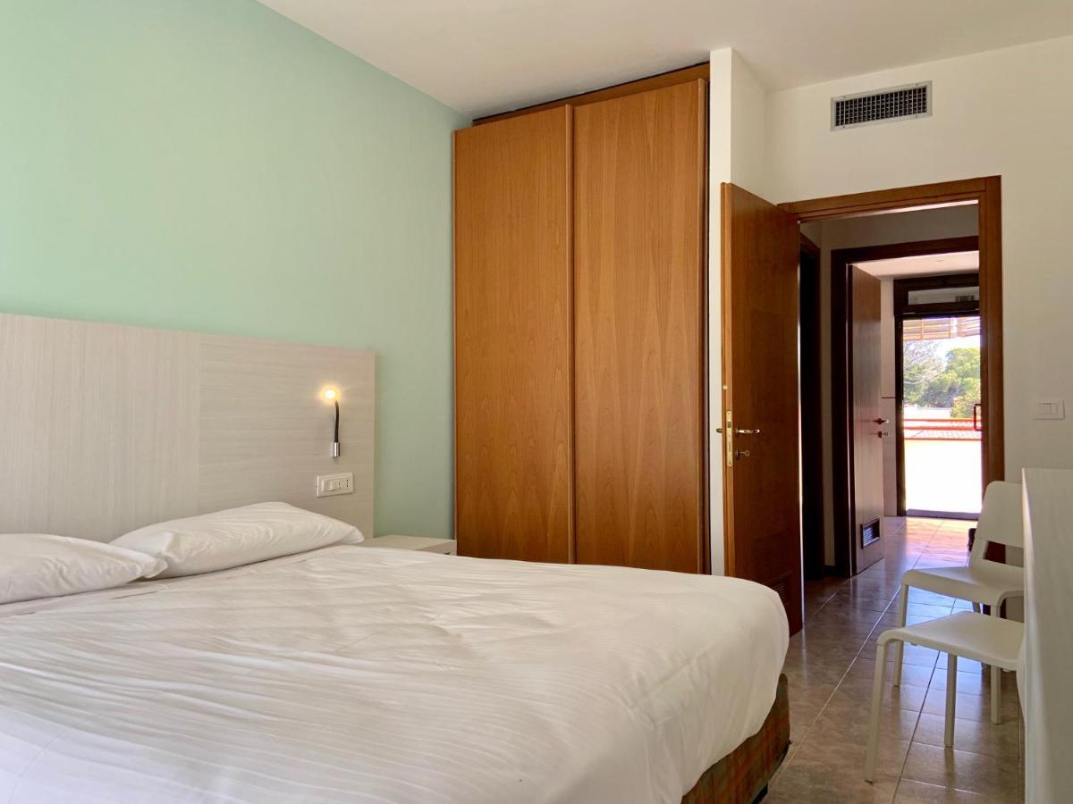 Suites Marilia Apartments Pool Side - Suite Livorno Holiday Home Group Exterior photo