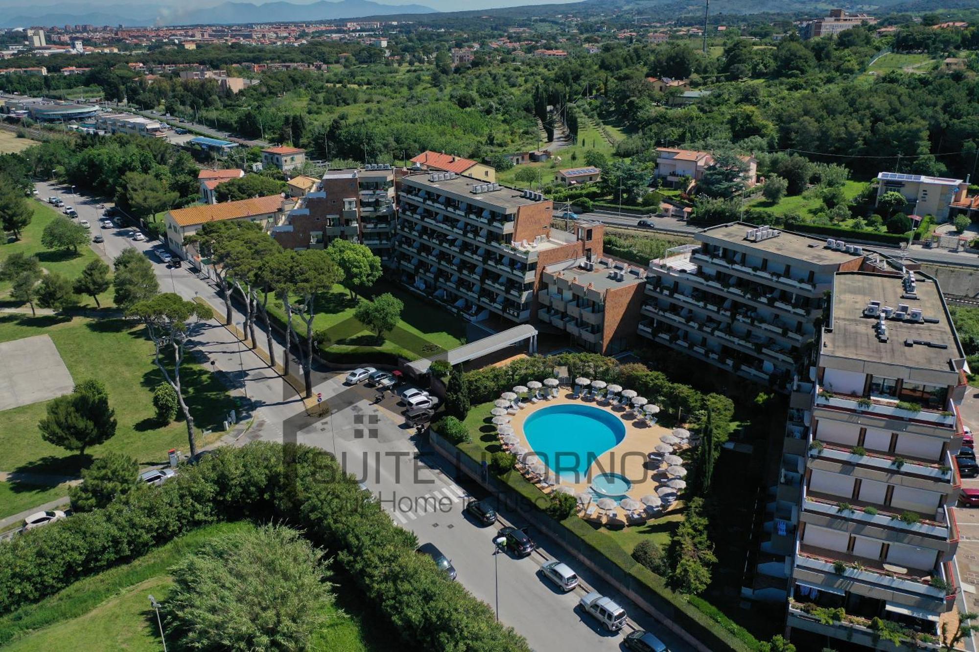 Suites Marilia Apartments Pool Side - Suite Livorno Holiday Home Group Exterior photo