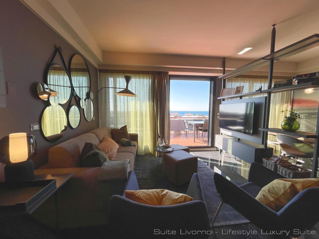 Suites Marilia Apartments Pool Side - Suite Livorno Holiday Home Group Exterior photo